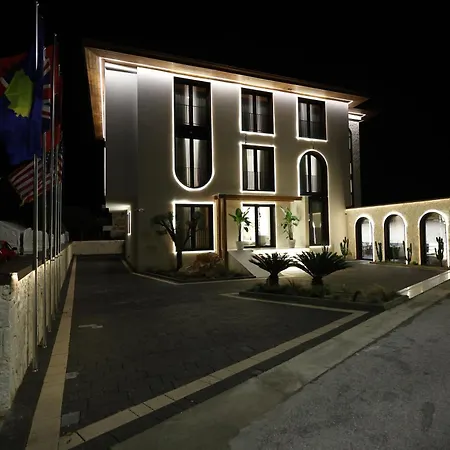 Hotel Beratinus1 4*