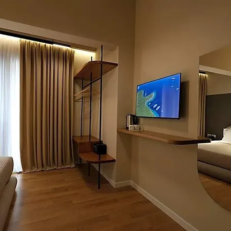 Beratinus1 Hotel 4*